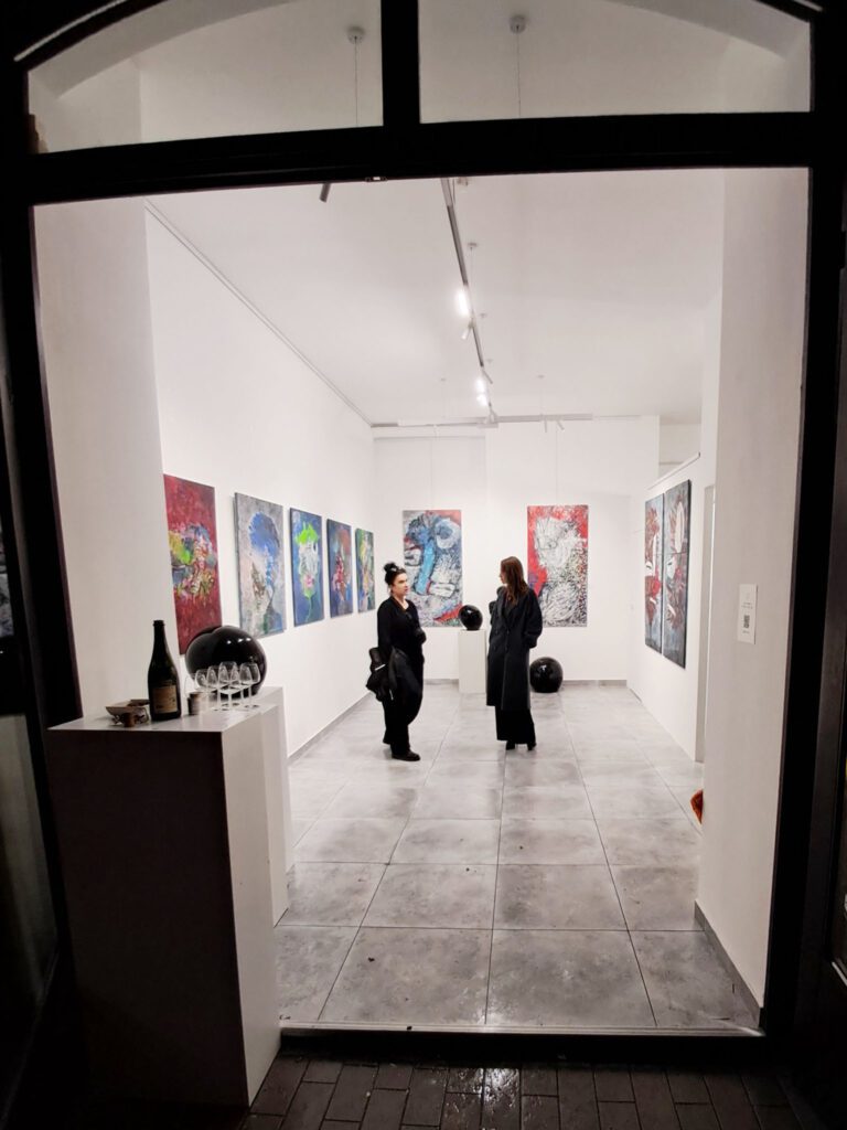 MICHAL-WOZNIAK-ARCHETYPES-INSIDE-ART-DAGART-GALERIE-23-X-2025- (1)