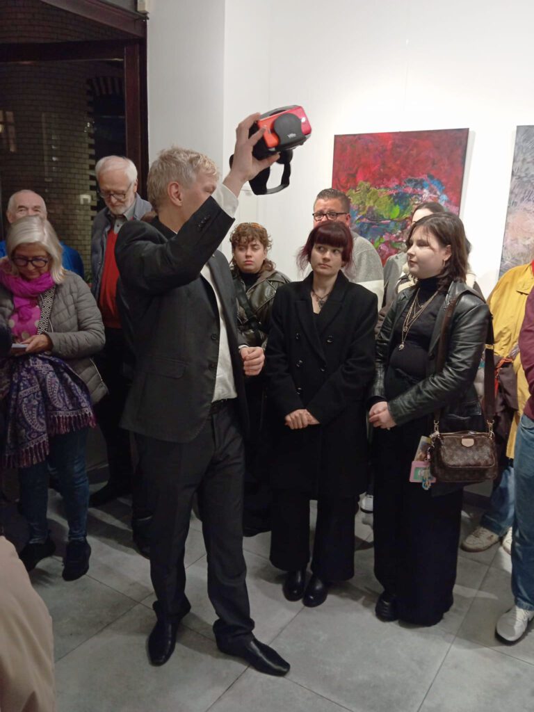 MICHAL-WOZNIAK-ARCHETYPES-INSIDE-ART-DAGART-GALERIE-23-X-2025- (13)